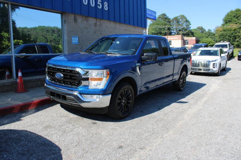 Ford F-150 XLT 2WD SuperCab 8' Box 2022