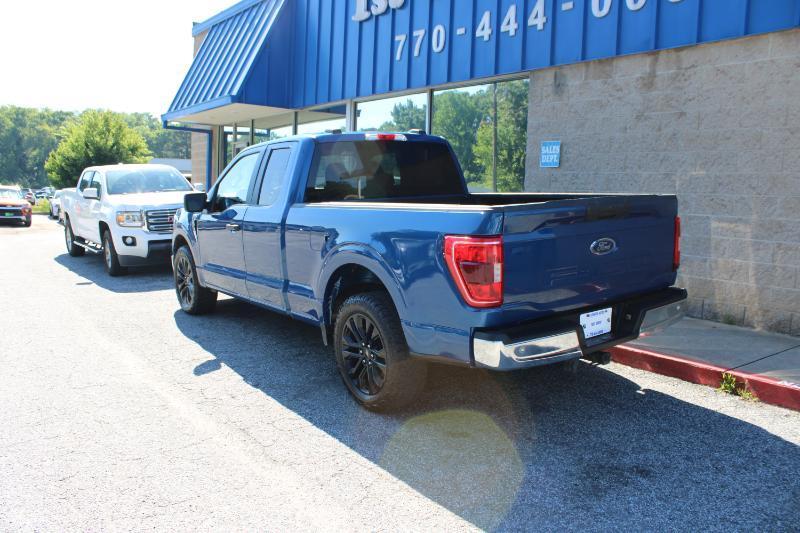Ford F-150 XLT 2WD SuperCab 8' Box 2022