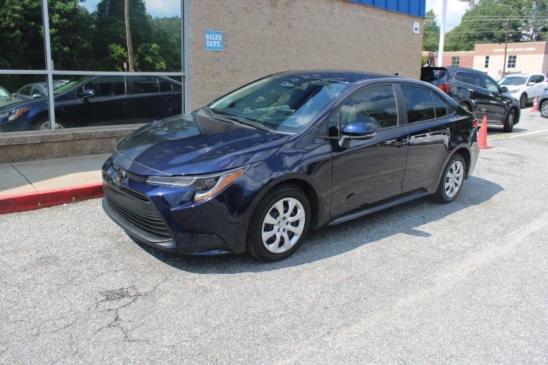 Toyota Corolla LE CVT (Natl) 2025