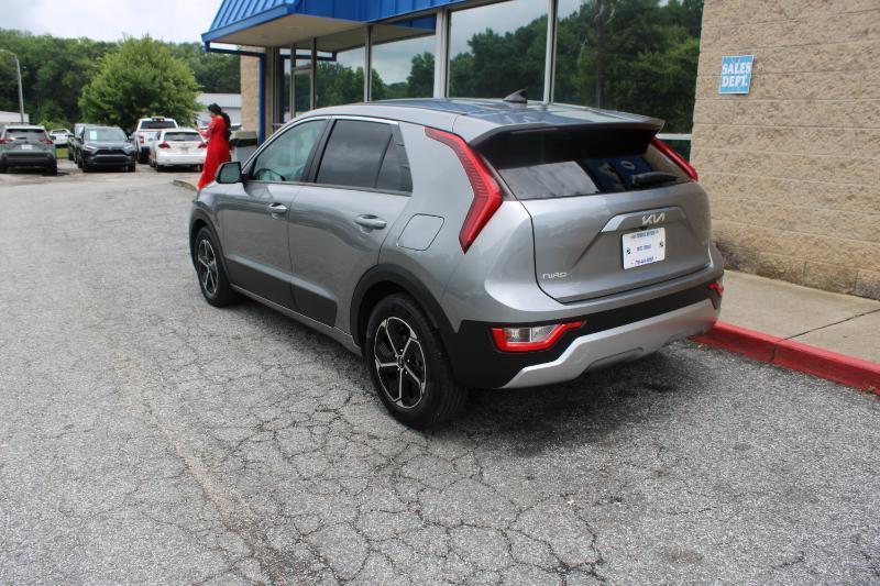 Kia Niro LX FWD 2023