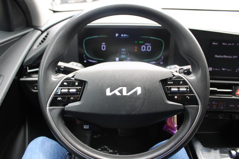 Kia Niro LX FWD 2023