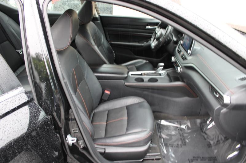 Nissan Altima 2.5 SR Sedan 2022