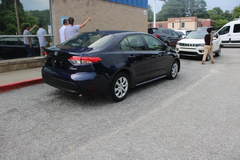 Toyota Corolla Hybrid LE FWD (Natl) 2023
