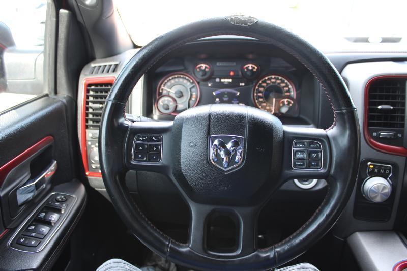 RAM 1500 Rebel 4x2 Crew Cab 5'7" Box 2017