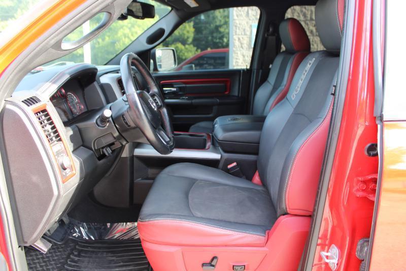 RAM 1500 Rebel 4x2 Crew Cab 5'7" Box 2017
