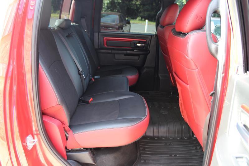 RAM 1500 Rebel 4x2 Crew Cab 5'7" Box 2017