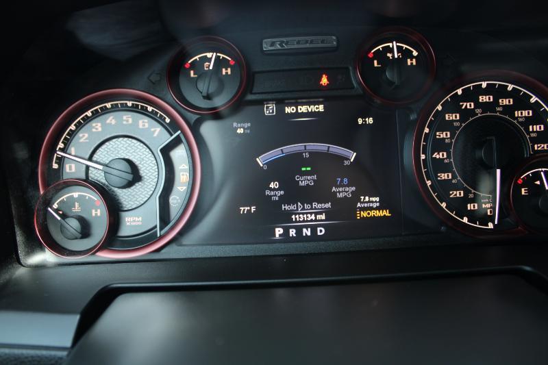 RAM 1500 Rebel 4x2 Crew Cab 5'7" Box 2017
