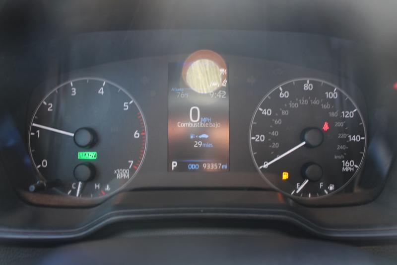 Toyota Corolla Hybrid LE FWD (Natl) 2023
