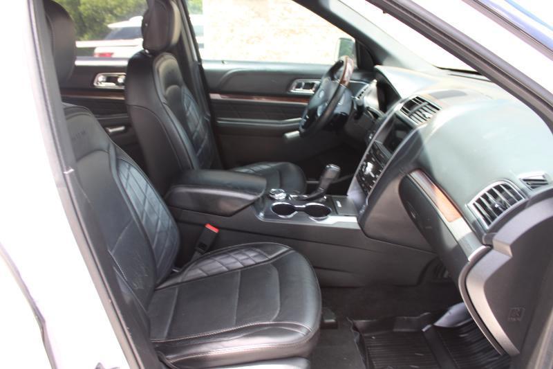 Ford Explorer Platinum 4WD 2018