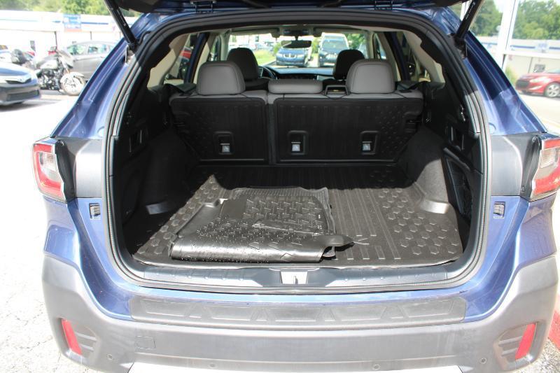 Subaru Outback Limited CVT 2021