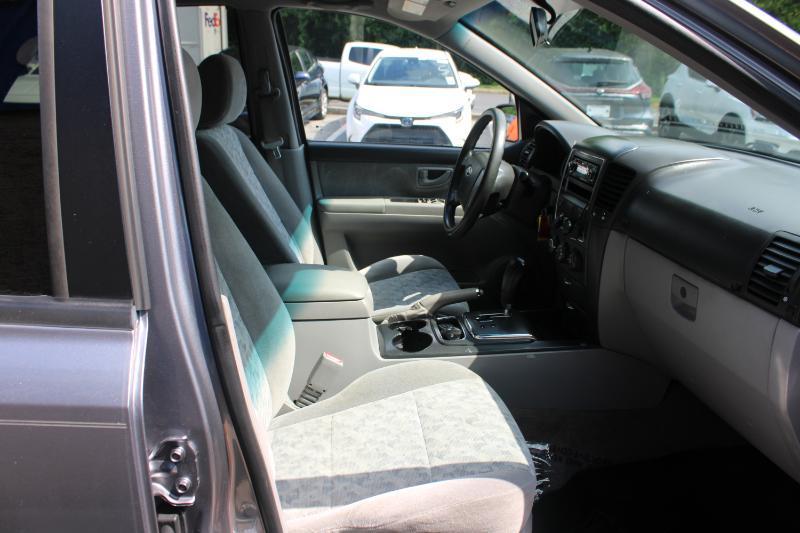 Kia Sorento 2WD 4dr LX Base 2008