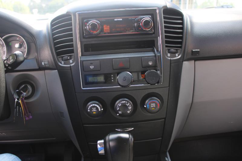 Kia Sorento 2WD 4dr LX Base 2008