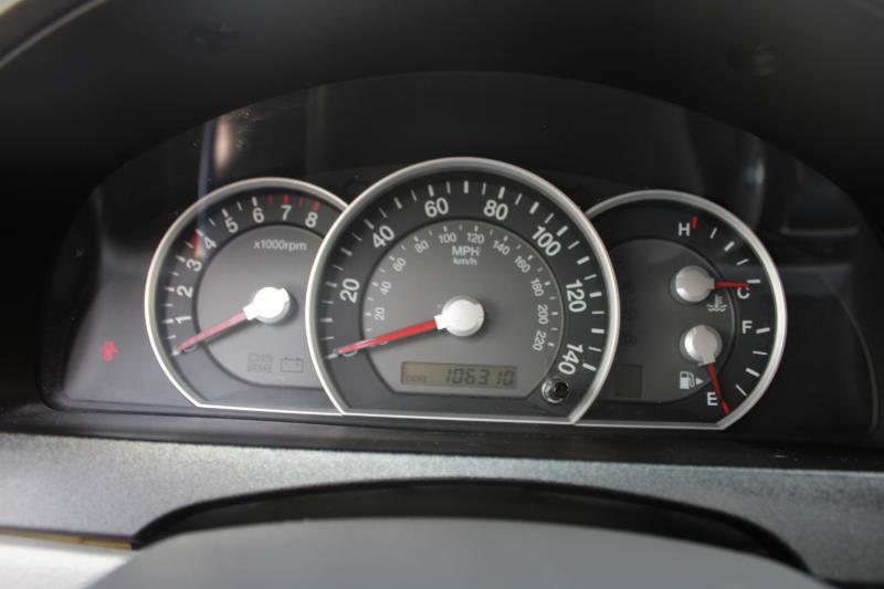 Kia Sorento 2WD 4dr LX Base 2008