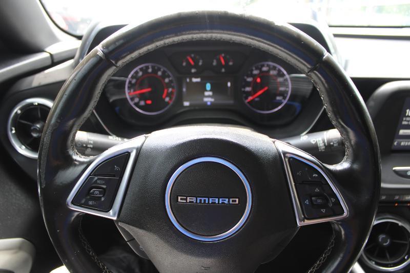 Chevrolet Camaro 2dr Cpe 1LS 2018