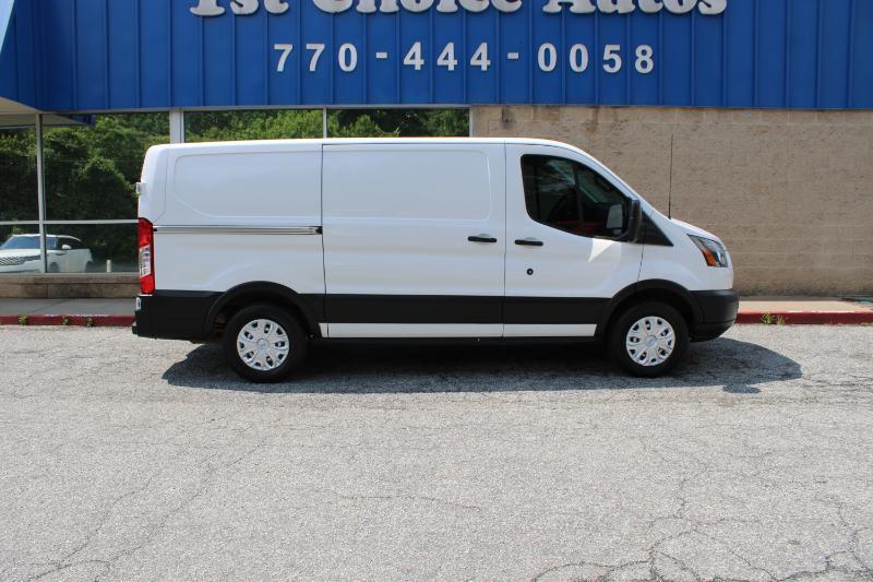 Ford Transit Van T-150 130" Low Rf 8600 GVWR Sliding RH Dr 2019