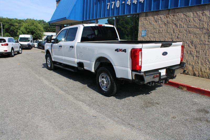 Ford Super Duty F-250 SRW XLT 4WD Crew Cab 8' Box 2023
