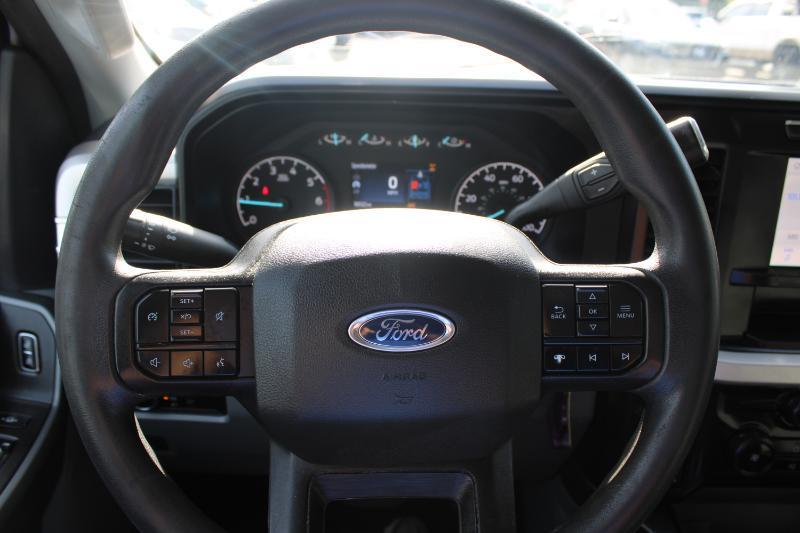 Ford Super Duty F-250 SRW XLT 4WD Crew Cab 8' Box 2023