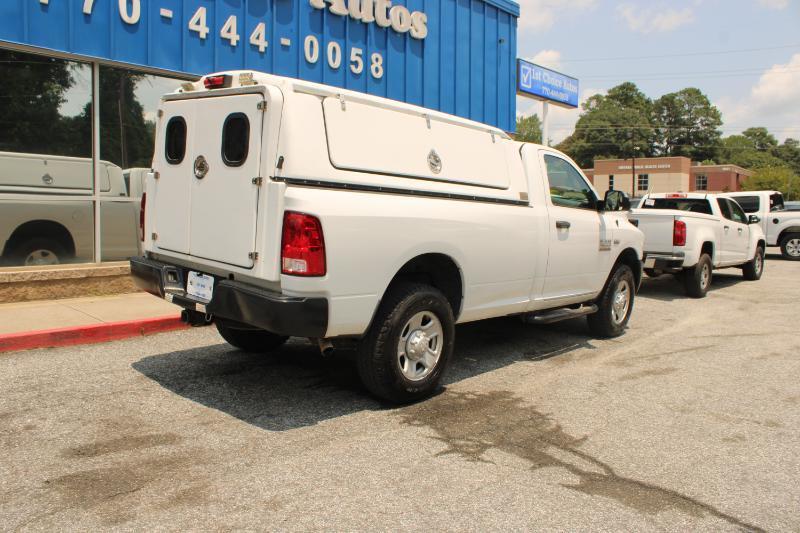 RAM 2500 4WD Reg Cab 140.5" Tradesman 2015
