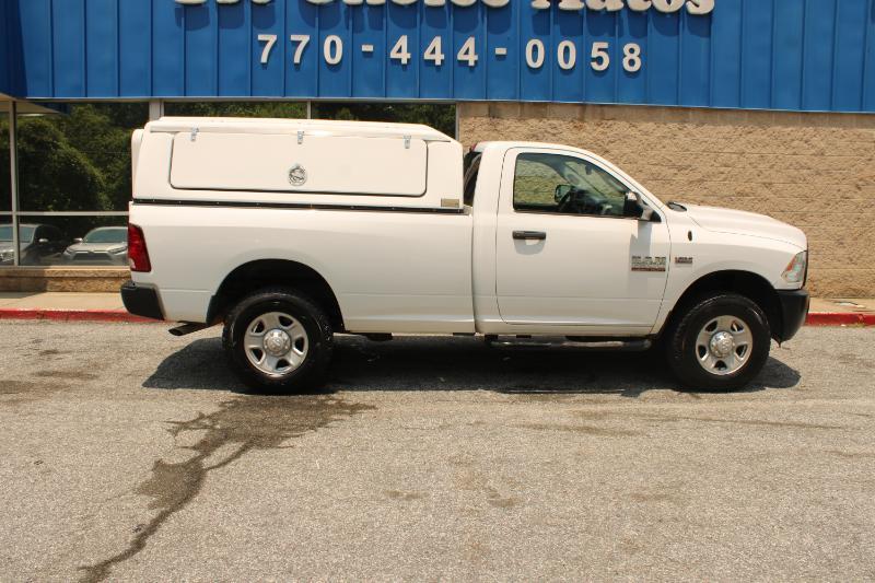 RAM 2500 4WD Reg Cab 140.5" Tradesman 2015