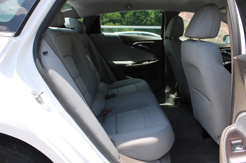 Chevrolet Malibu 4dr Sdn LS w/1FL 2023