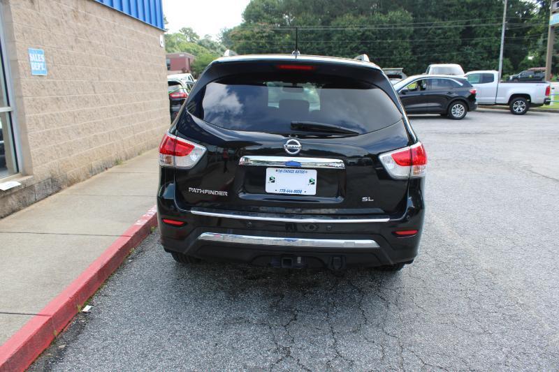 Nissan Pathfinder 2WD 4dr SL 2016