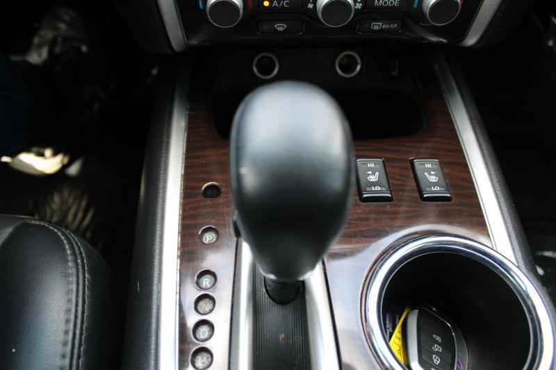 Nissan Pathfinder 2WD 4dr SL 2016