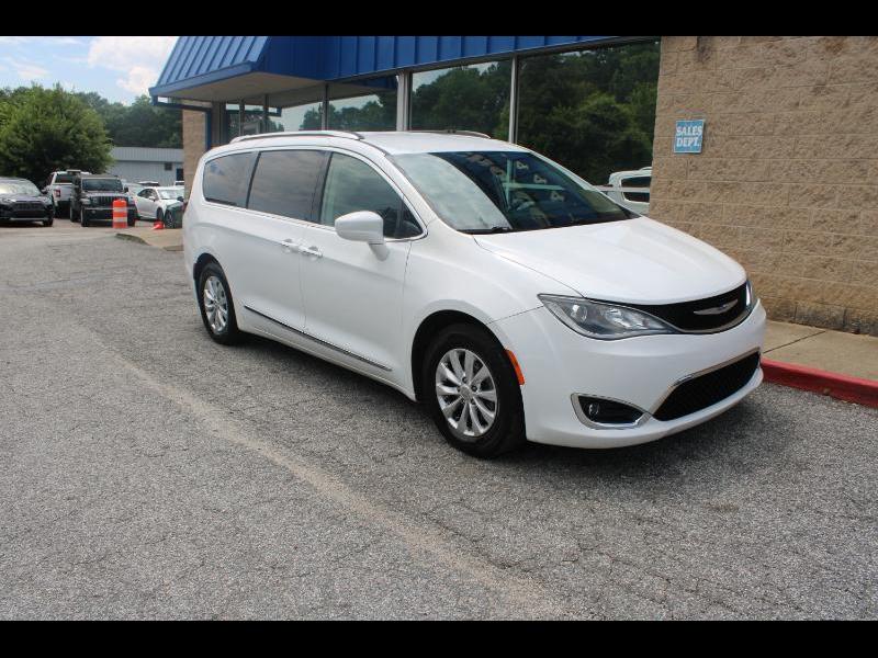 Chrysler Pacifica Touring L FWD 2019