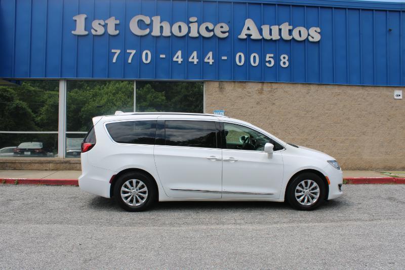 Chrysler Pacifica Touring L FWD 2019