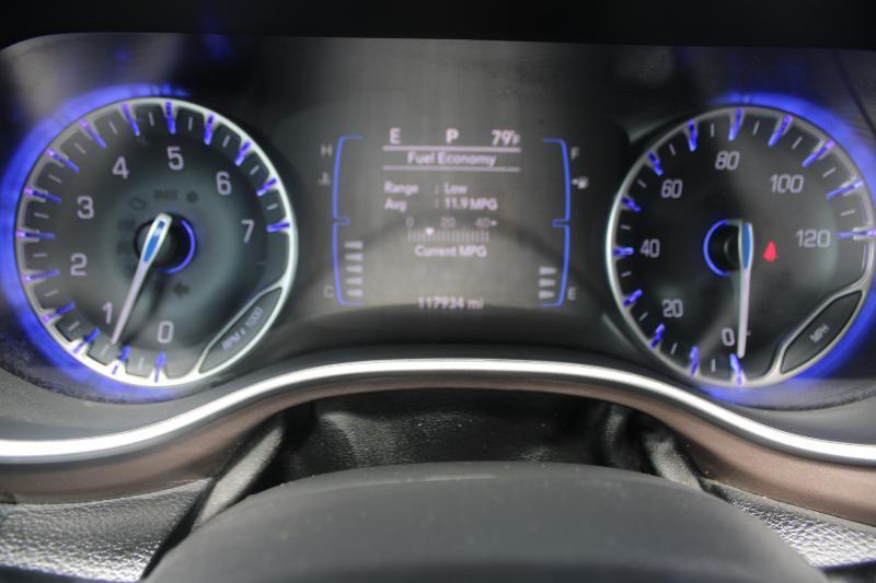 Chrysler Pacifica Touring L FWD 2019