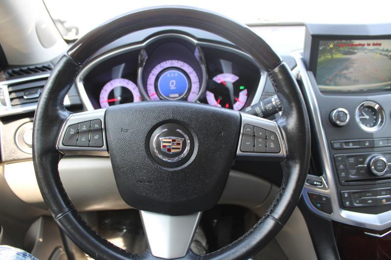 Cadillac SRX FWD 4dr Luxury Collection 2012