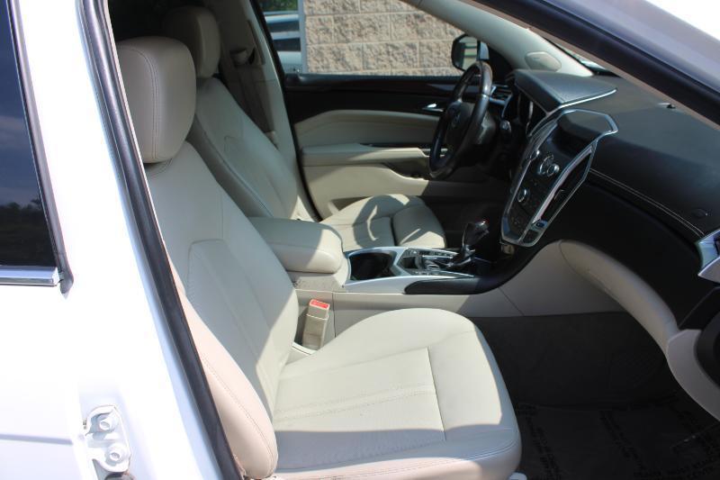 Cadillac SRX FWD 4dr Luxury Collection 2012