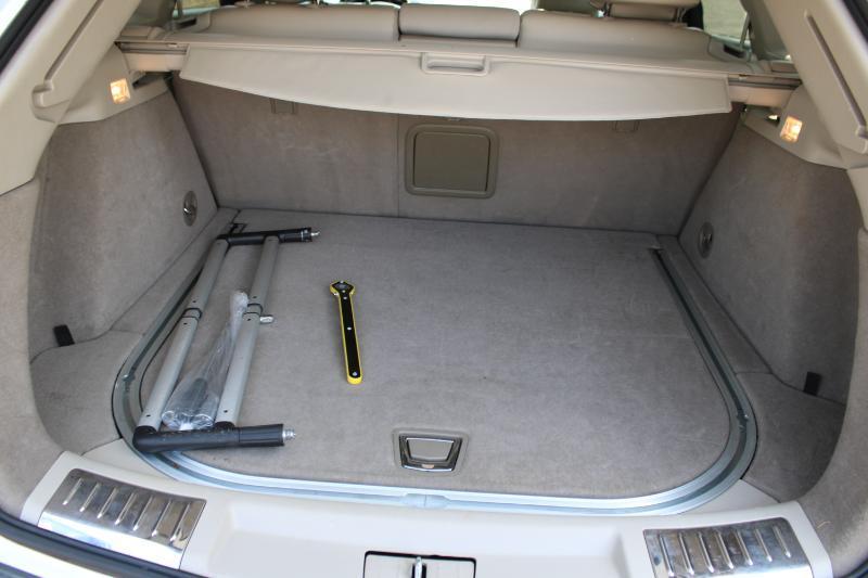 Cadillac SRX FWD 4dr Luxury Collection 2012