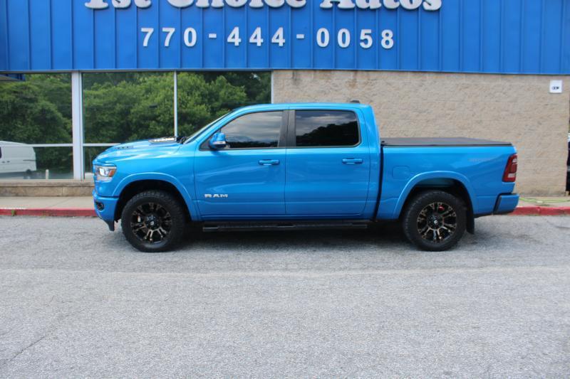 RAM 1500 Laramie 4x2 Crew Cab 5'7" Box 2021