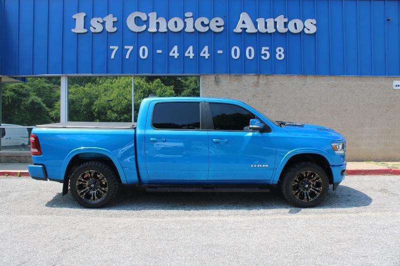 RAM 1500 Laramie 4x2 Crew Cab 5'7" Box 2021