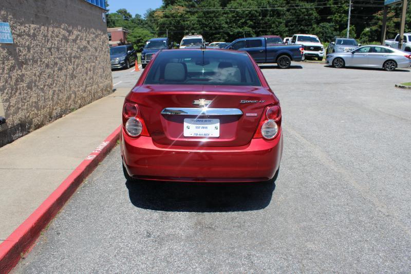 Chevrolet Sonic 4dr Sdn Auto LT 2016