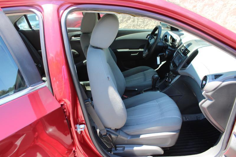 Chevrolet Sonic 4dr Sdn Auto LT 2016