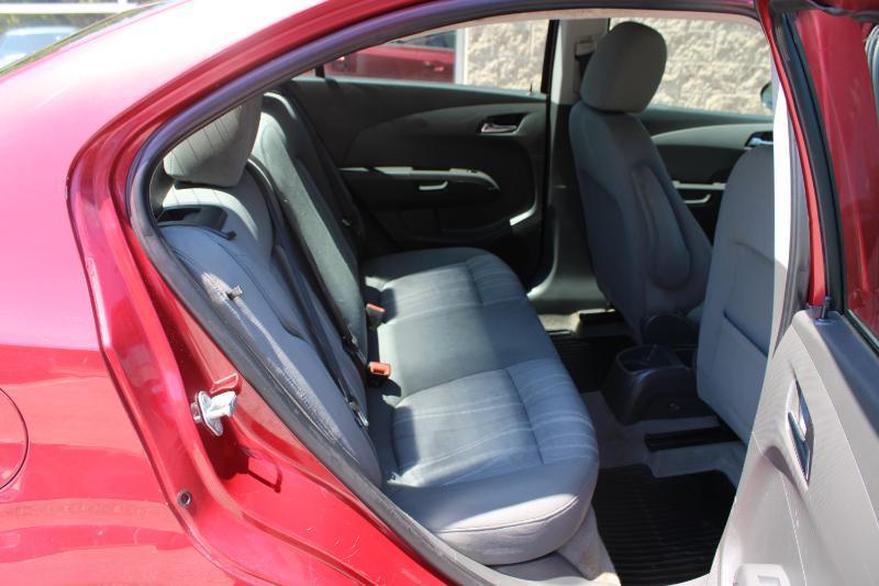 Chevrolet Sonic 4dr Sdn Auto LT 2016