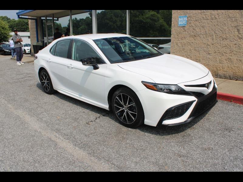 2024 Toyota Camry SE Auto (Natl)