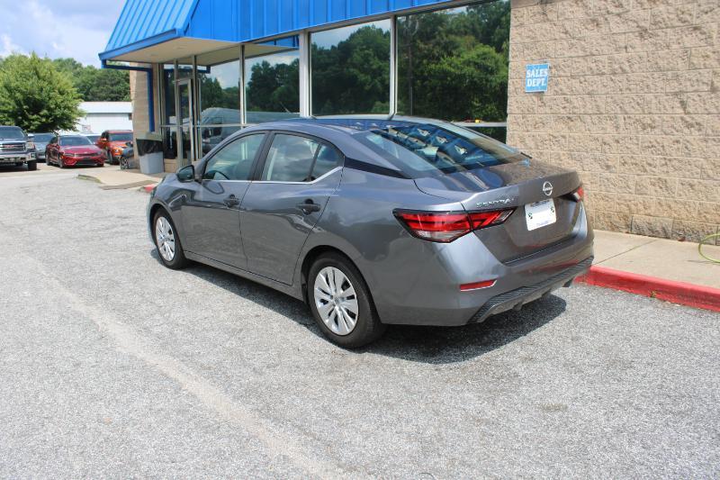 Nissan Sentra S CVT 2024