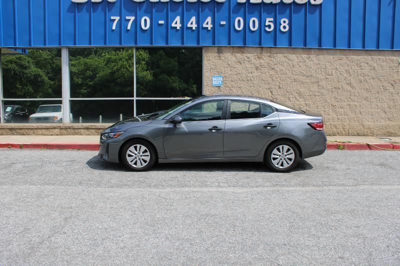 Nissan Sentra S CVT 2024