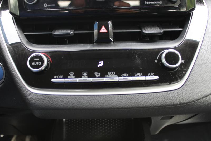Toyota Corolla Hybrid LE CVT (Natl) 2022