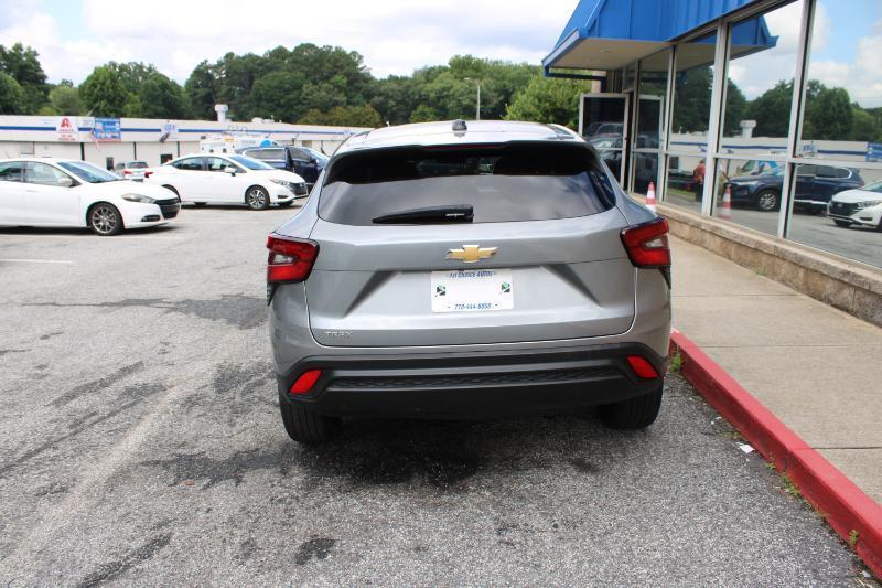 Chevrolet Trax FWD 4dr LS 2024
