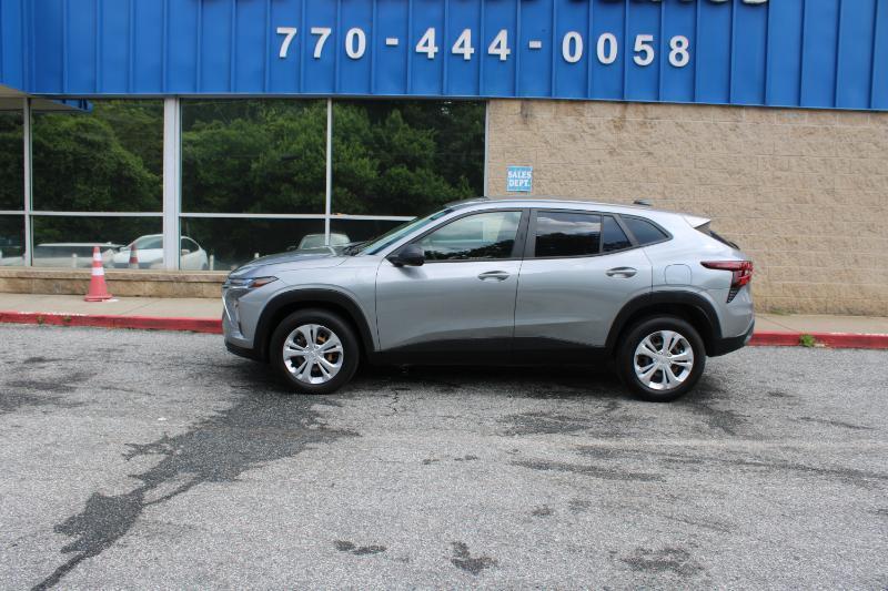 Chevrolet Trax FWD 4dr LS 2024