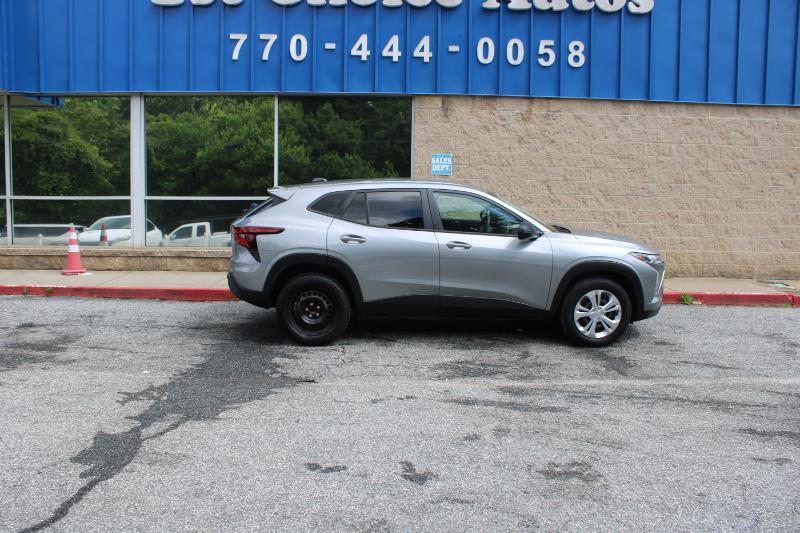 Chevrolet Trax FWD 4dr LS 2024
