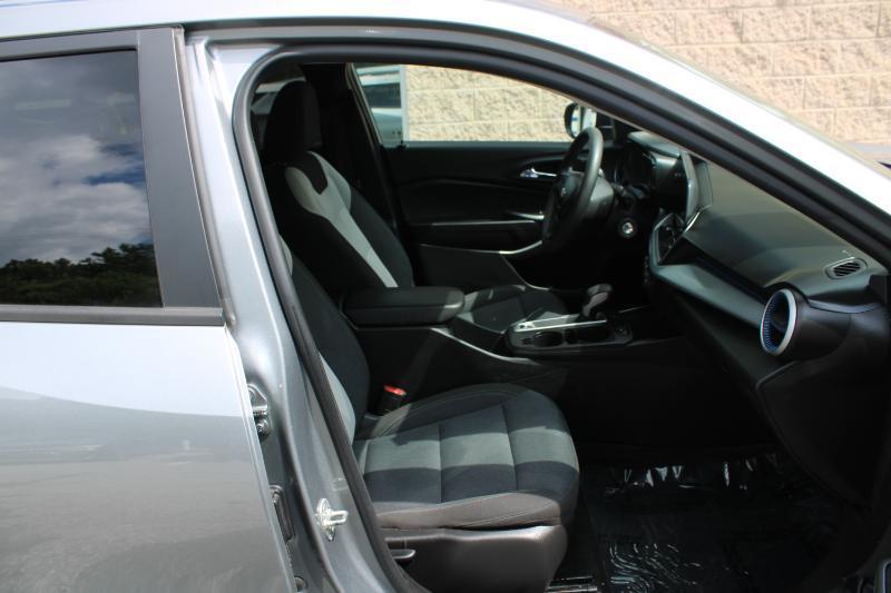 Chevrolet Trax FWD 4dr LS 2024