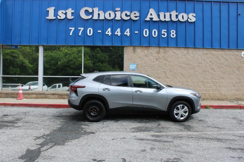 Chevrolet Trax FWD 4dr LS 2024