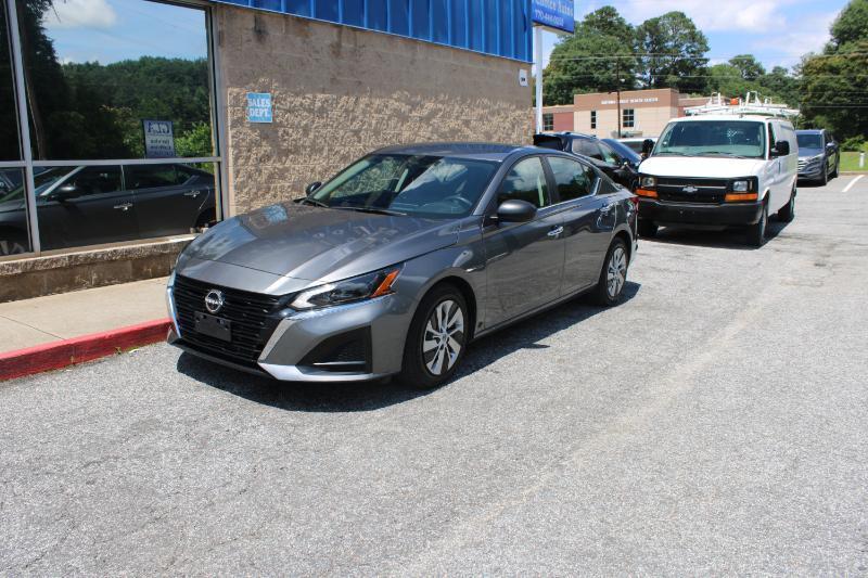Nissan Altima 2.5 S Sedan 2024