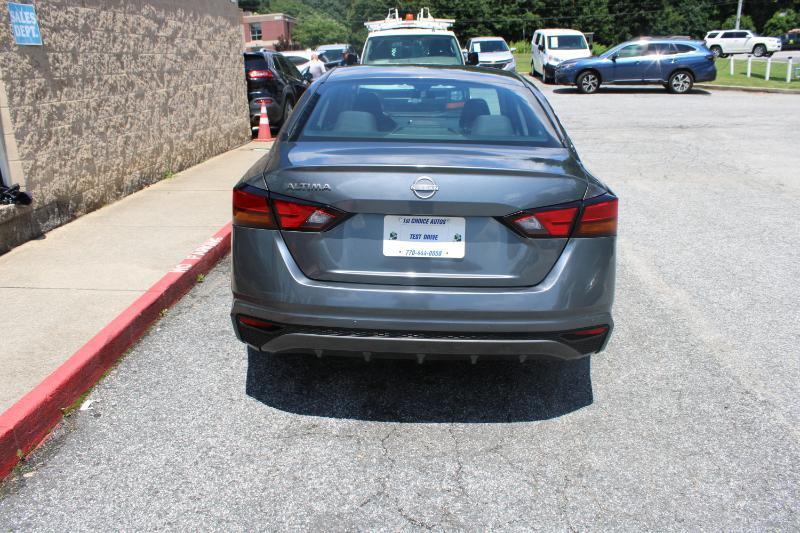 Nissan Altima 2.5 S Sedan 2024