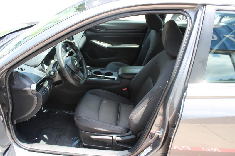 Nissan Altima 2.5 S Sedan 2024