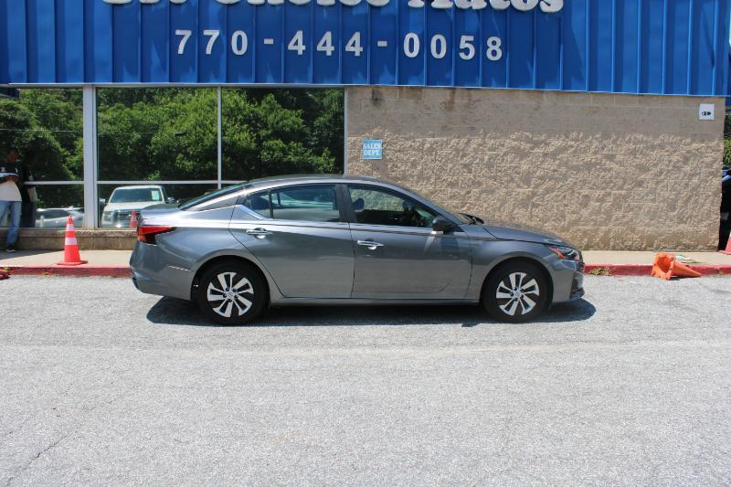 Nissan Altima 2.5 S Sedan 2024